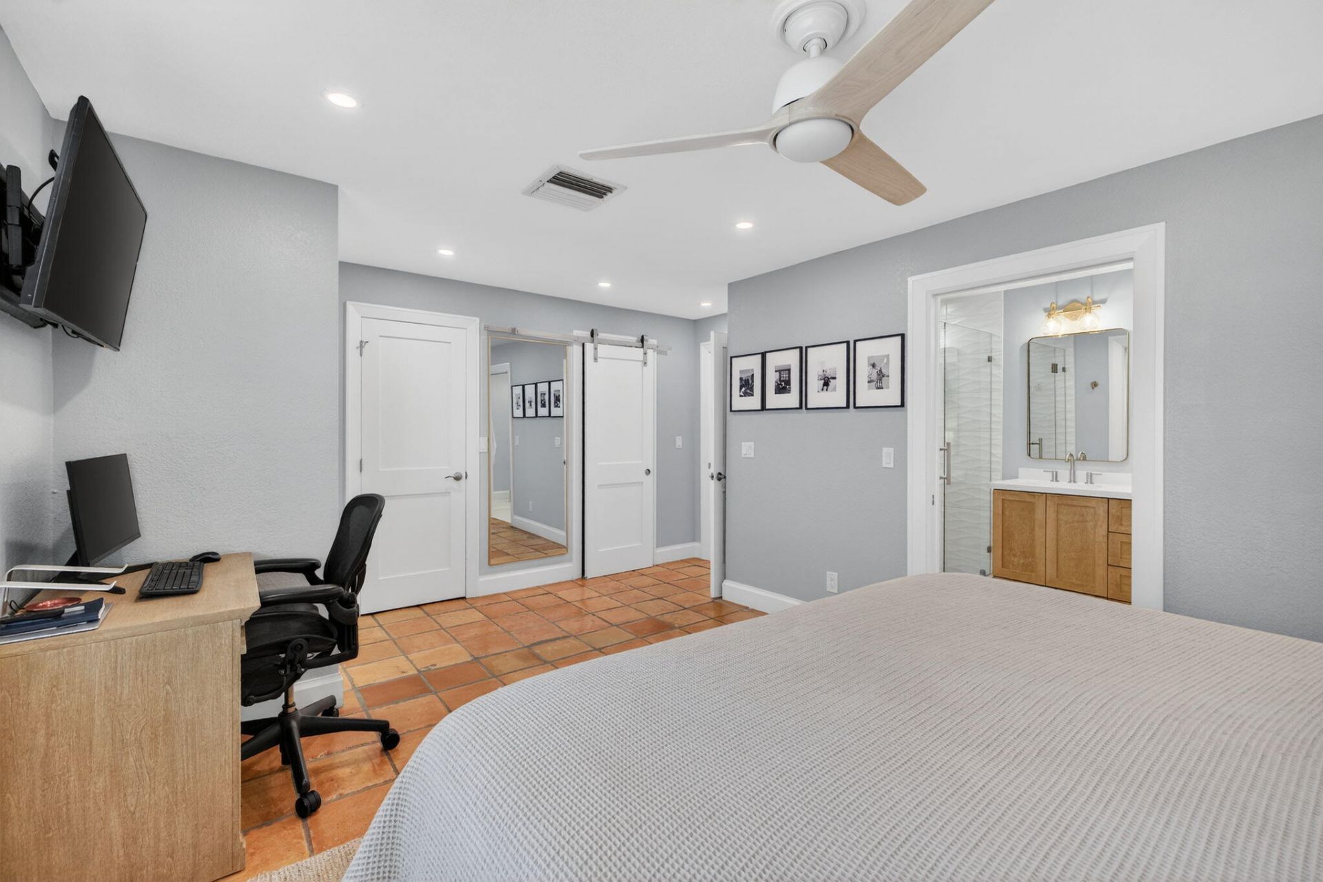 3030 SW 23rd Street, Fort Lauderdale, FL 33312 Photo