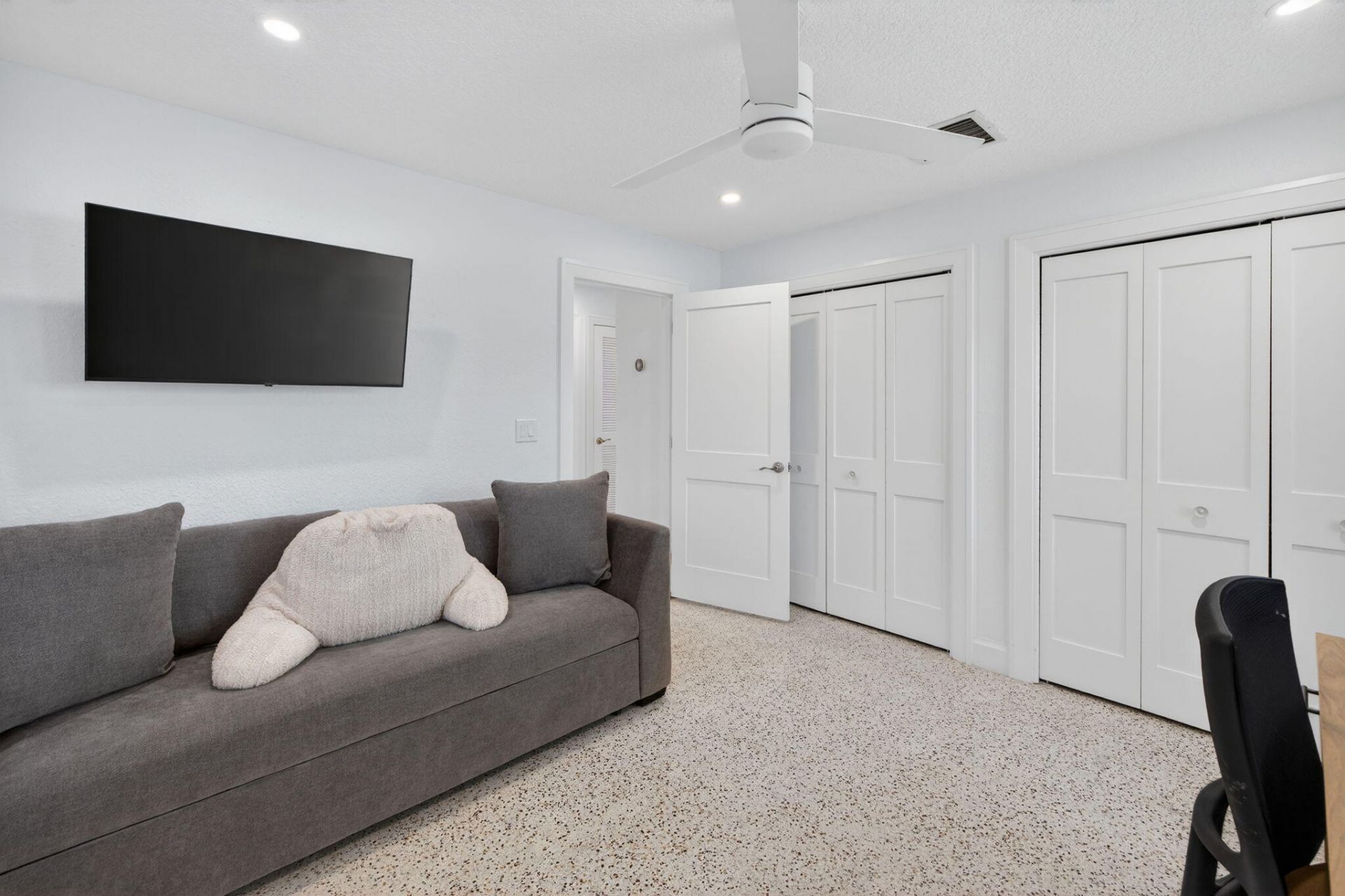 3030 SW 23rd Street, Fort Lauderdale, FL 33312 Photo