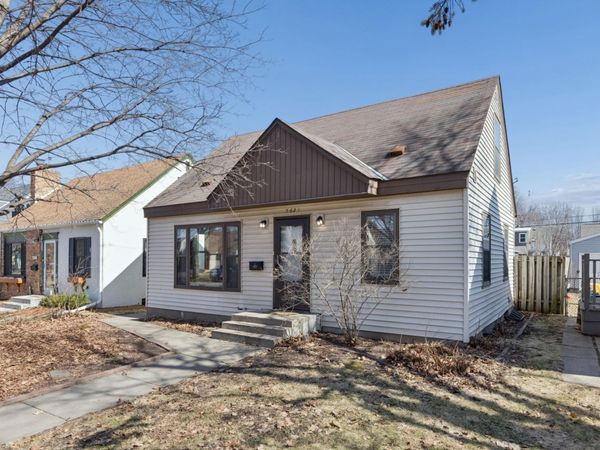 5621 22nd Avenue S, Minneapolis, MN 55417