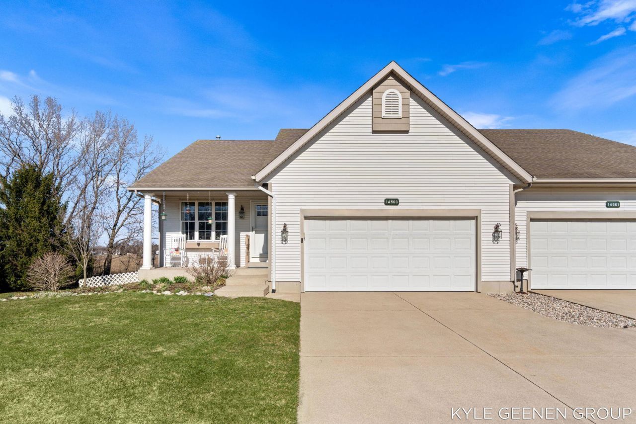14563 Twin Oaks Street, Holland, MI 49424 Main Photo
