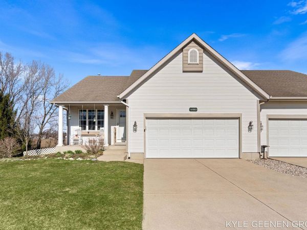14563 Twin Oaks Street, Holland, MI 49424