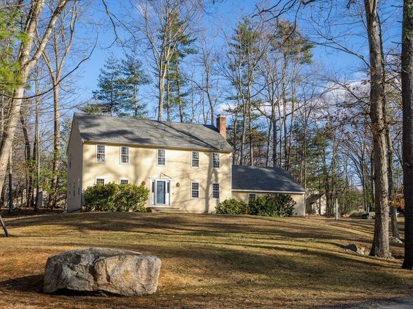 8 Highland Rd, Acton, MA 01720