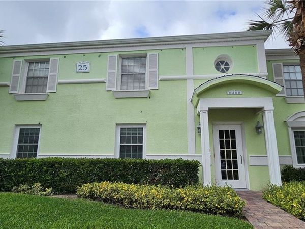 5255 COQUINA KEY DRIVE SE, Unit C, ST PETERSBURG, FL 33705