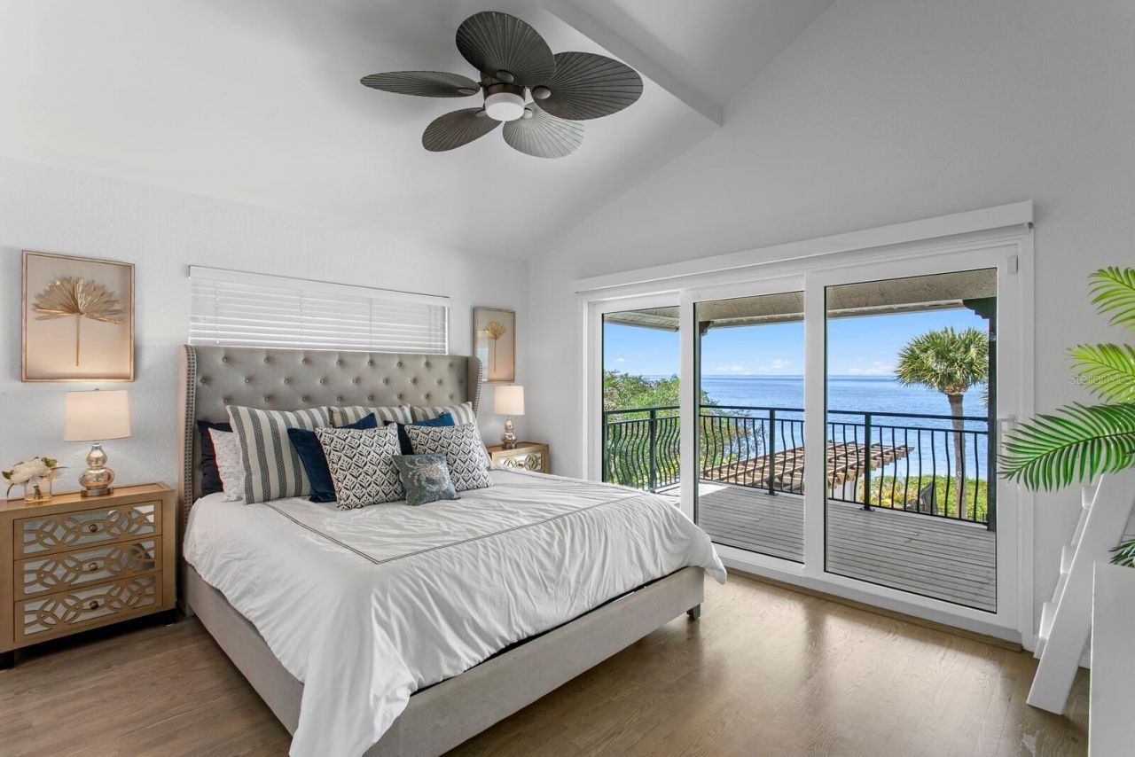 3915 Snapper Pointe Drive, Tampa, FL 33611 Photo