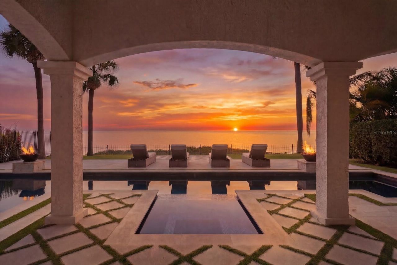 3915 Snapper Pointe Drive, Tampa, FL 33611 Photo