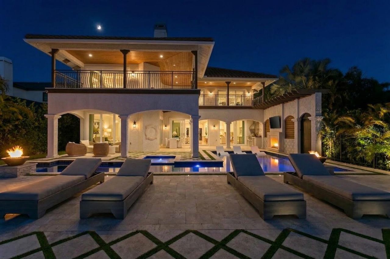 3915 Snapper Pointe Drive, Tampa, FL 33611 Photo