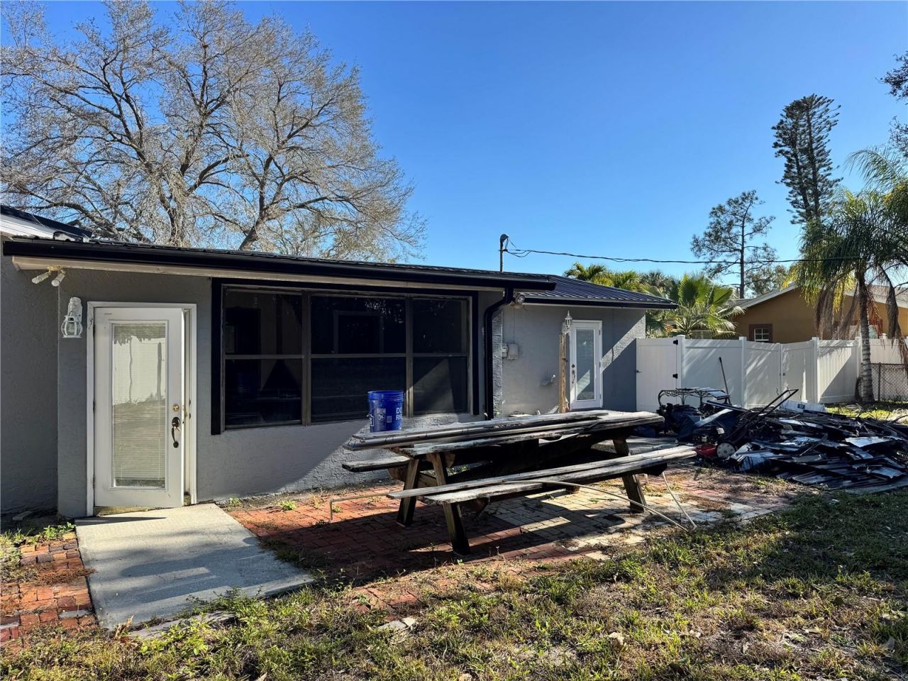 651 69th Avenue S, Saint Petersburg, FL 33705 Photo