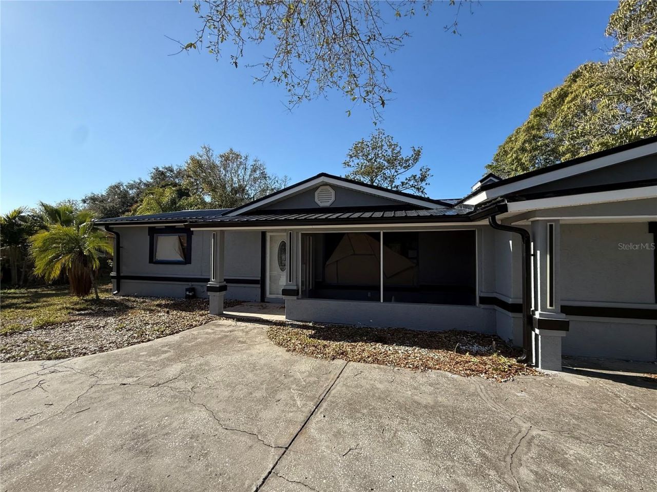 651 69th Avenue S, Saint Petersburg, FL 33705 Photo