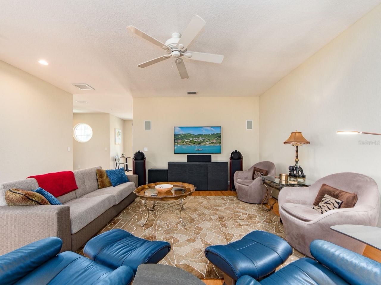 139 Yacht Club Circle, North Redington Beach, FL 33708 Photo