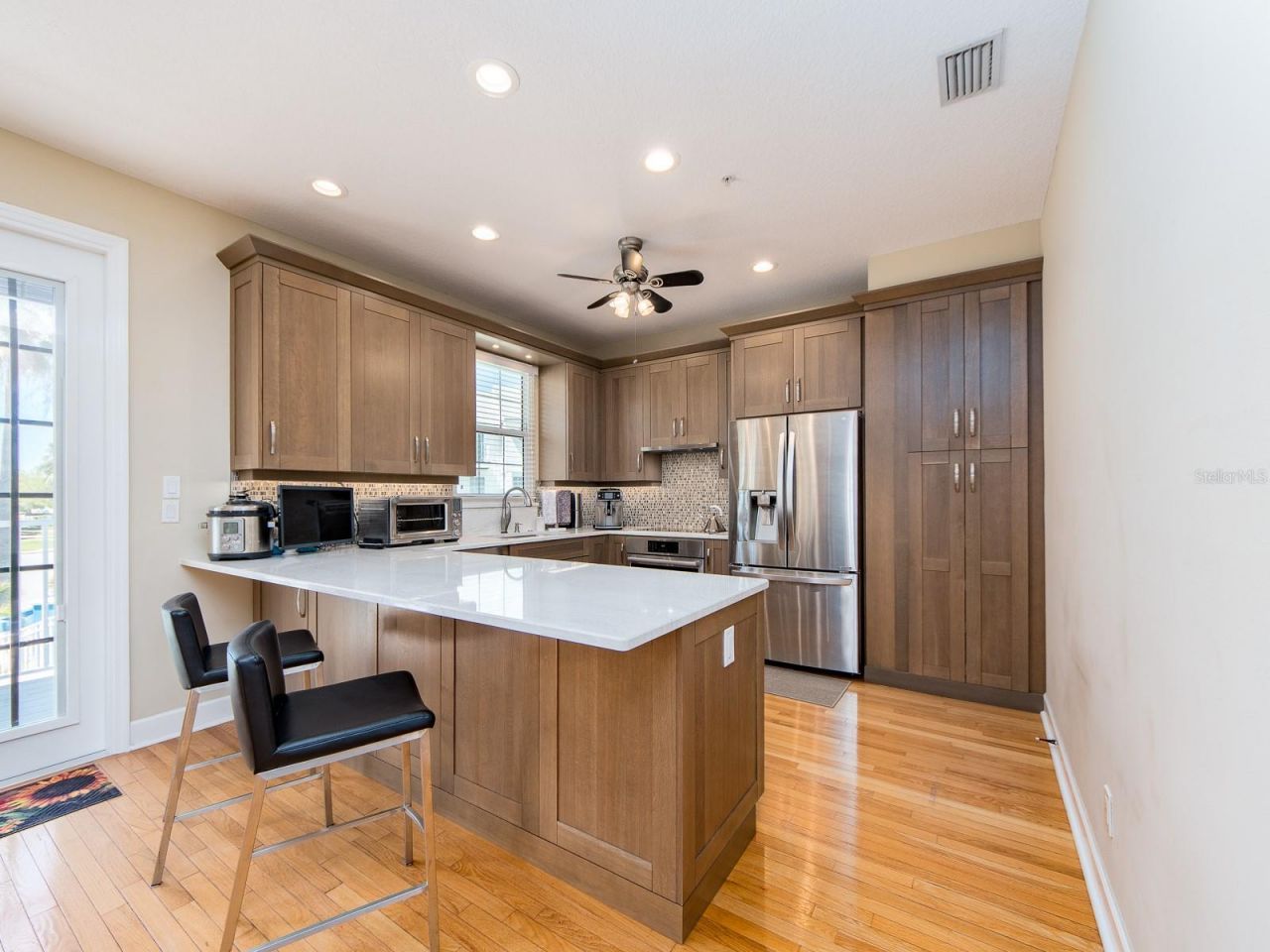 139 Yacht Club Circle, North Redington Beach, FL 33708 Photo