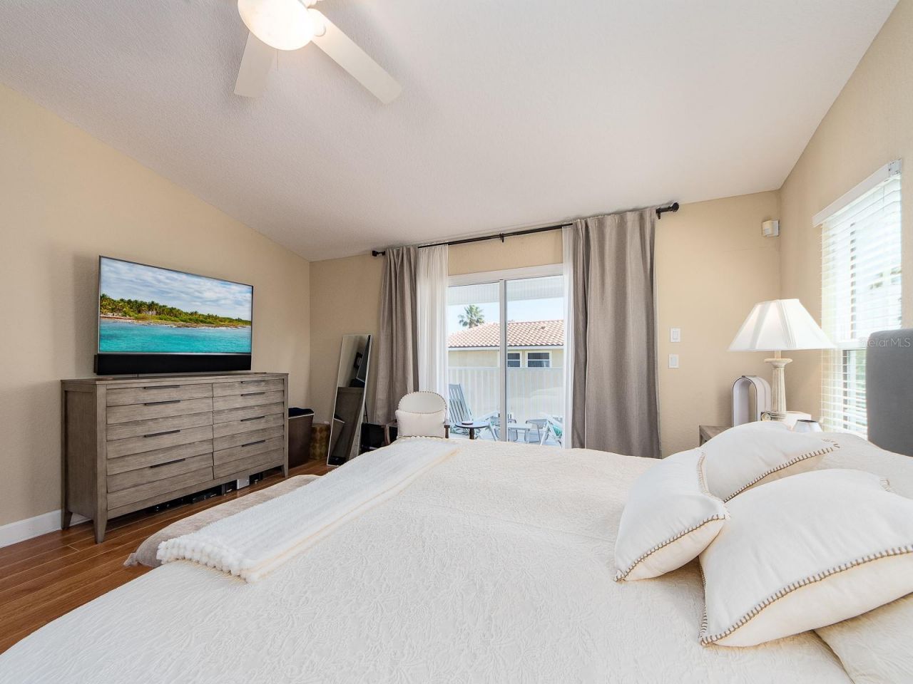 139 Yacht Club Circle, North Redington Beach, FL 33708 Photo