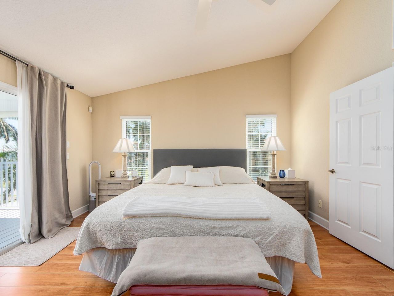 139 Yacht Club Circle, North Redington Beach, FL 33708 Photo