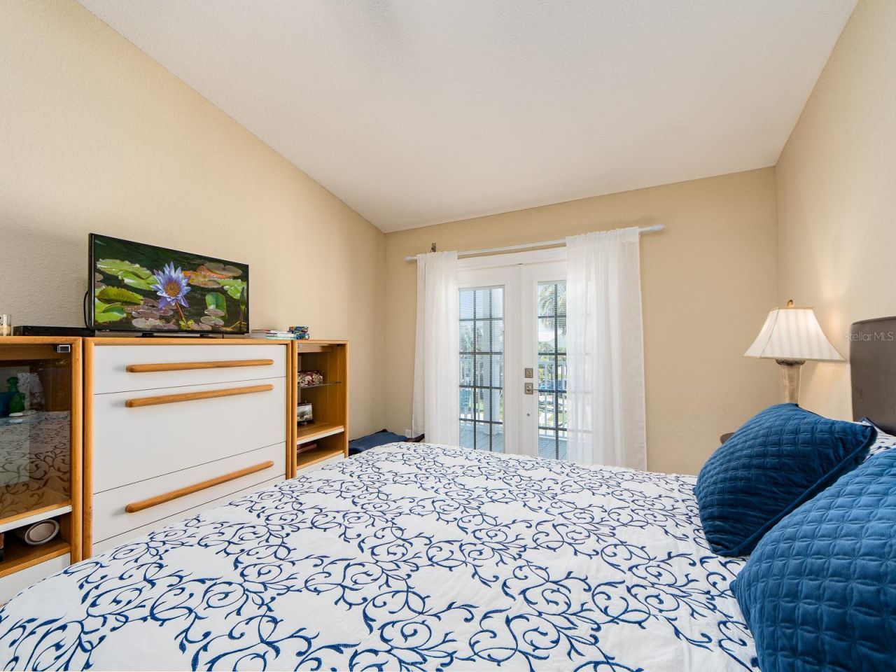 139 Yacht Club Circle, North Redington Beach, FL 33708 Photo