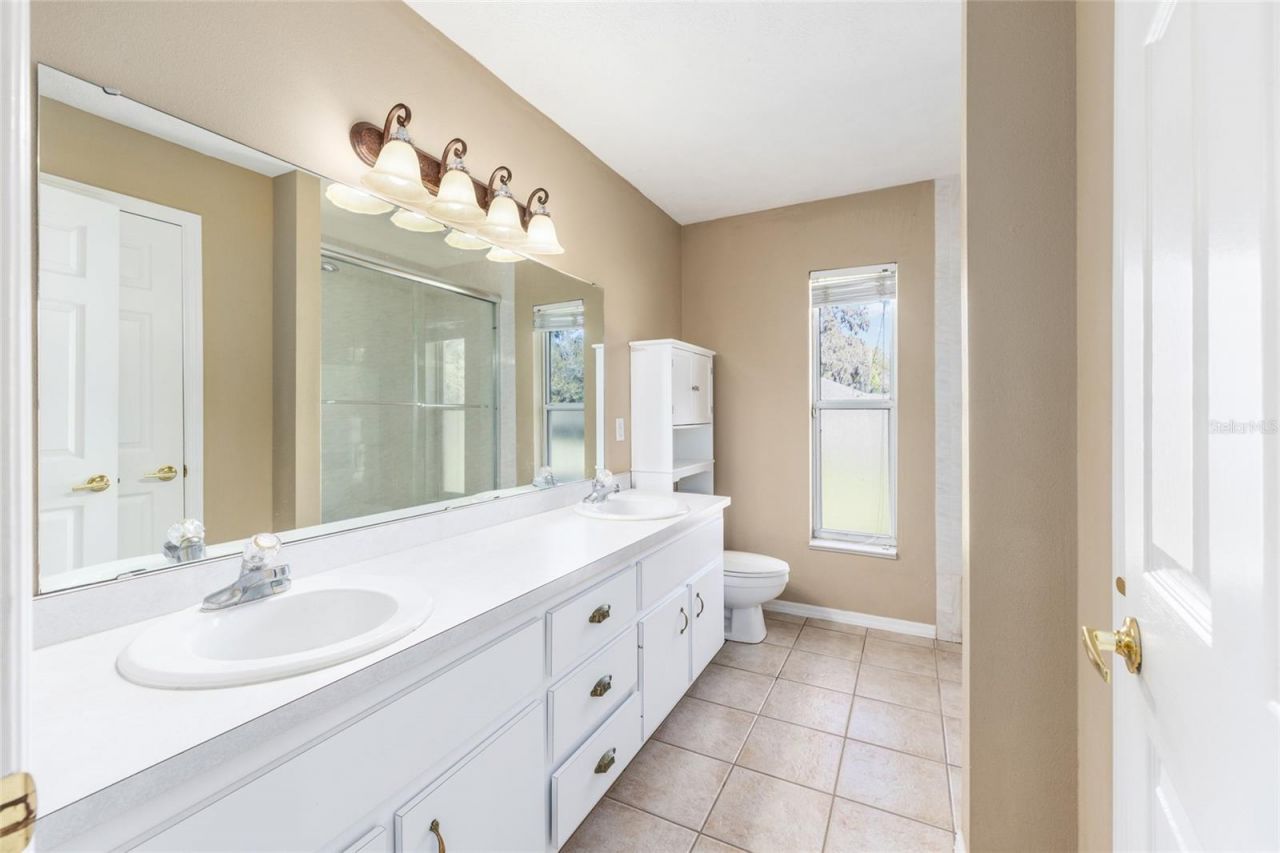 4885 NE 132nd Place , Anthony, FL 32617 Photo