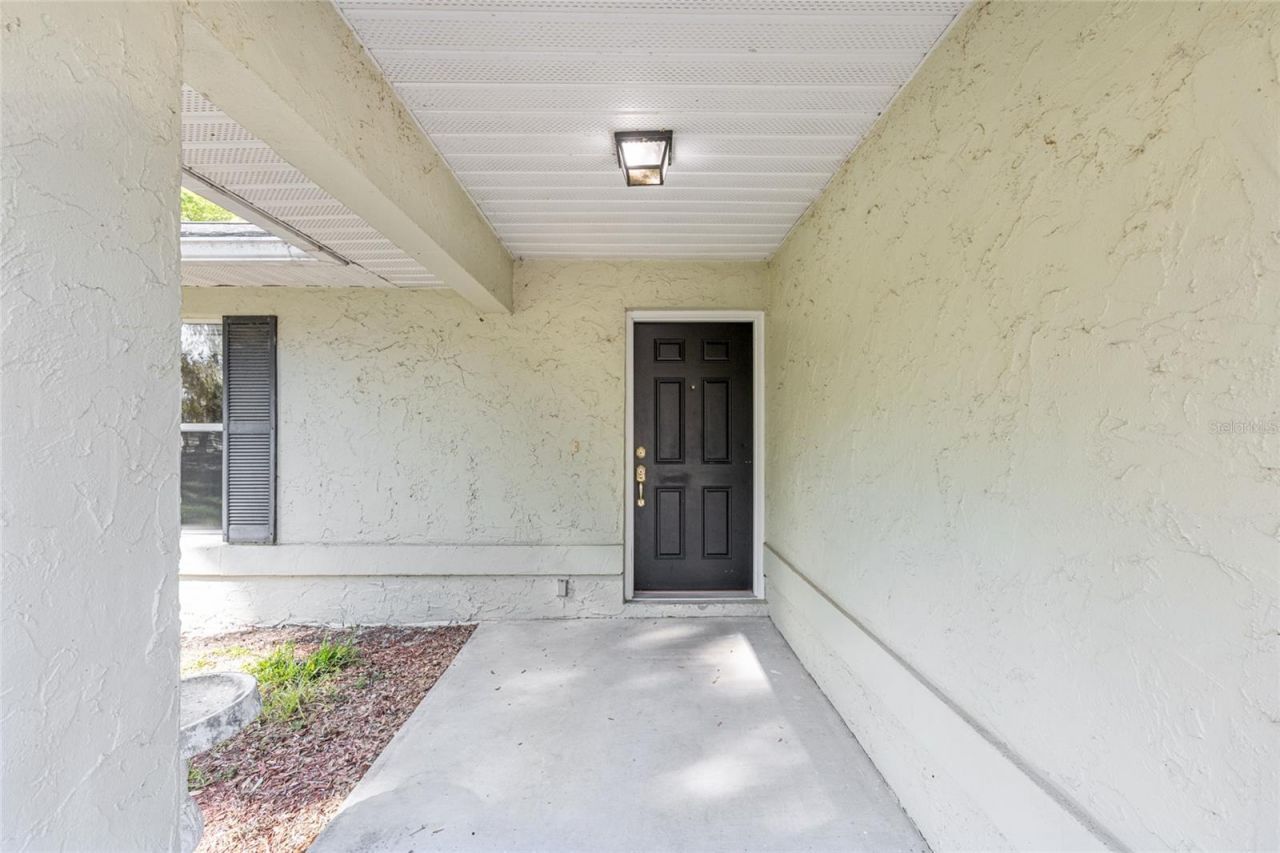 4885 NE 132nd Place , Anthony, FL 32617 Photo