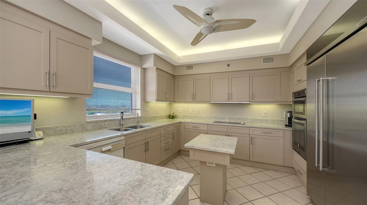 3060 Grand Bay Boulevard, Unit 155, Longboat Key, FL 34228 Photo
