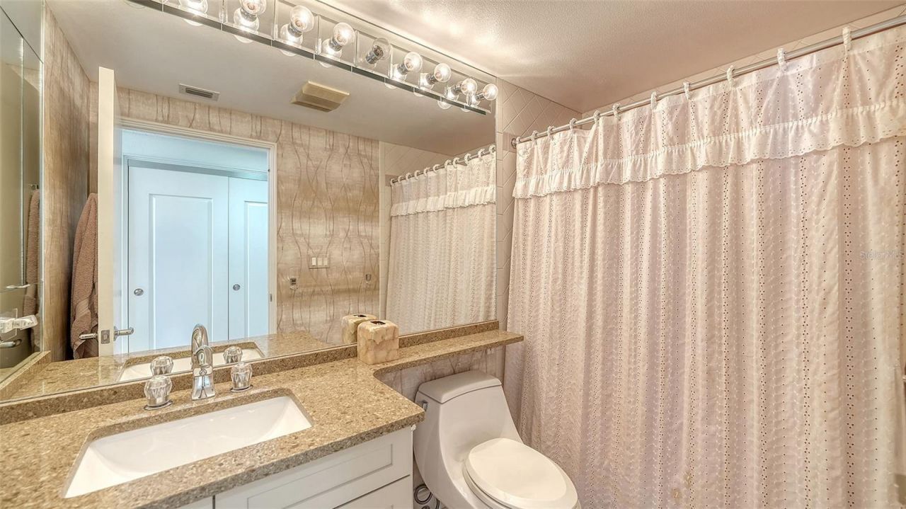 3060 Grand Bay Boulevard, Unit 155, Longboat Key, FL 34228 Photo