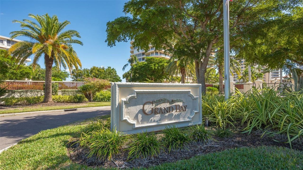 3060 Grand Bay Boulevard, Unit 155, Longboat Key, FL 34228 Photo