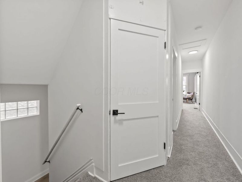 550 W Town Street , Columbus, OH 43215 Photo 12