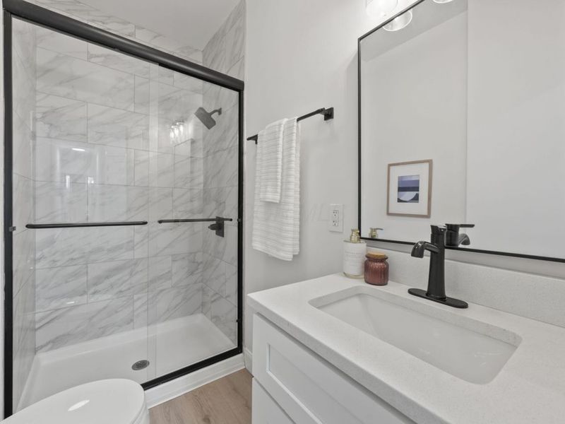 550 W Town Street , Columbus, OH 43215 Photo 15