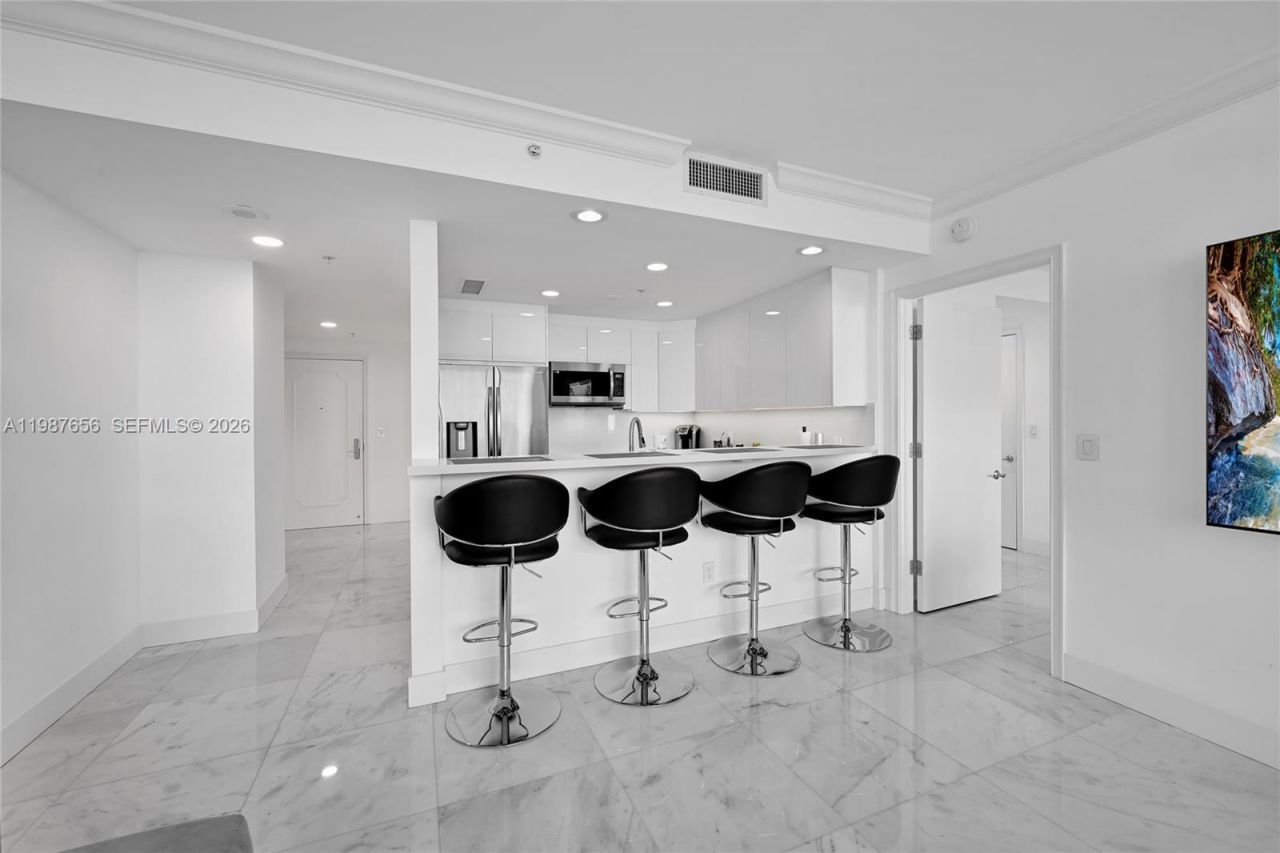 3350 SW 27th Ave, Unit 1908, Coconut Grove, FL 33133 Photo
