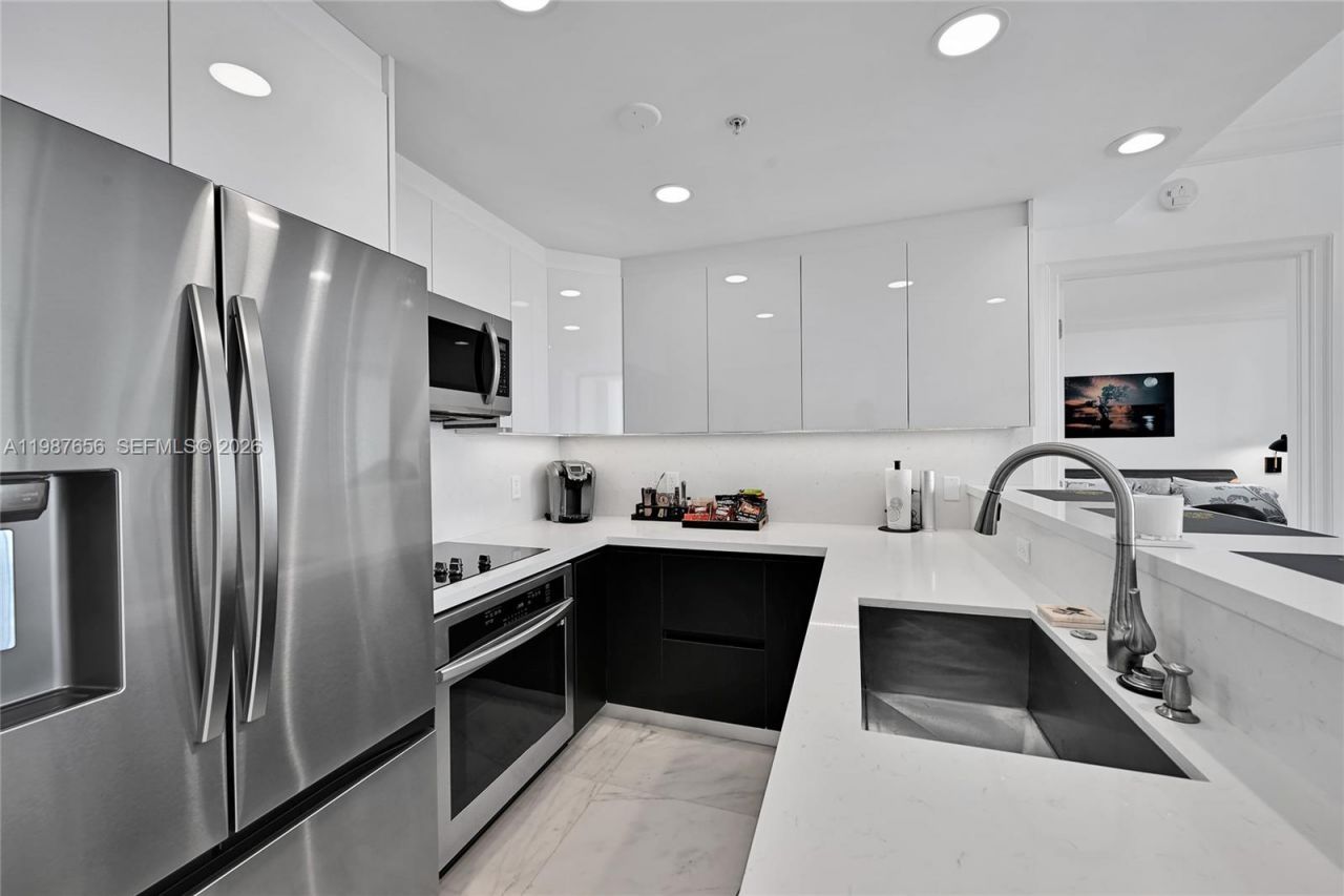 3350 SW 27th Ave, Unit 1908, Coconut Grove, FL 33133 Photo