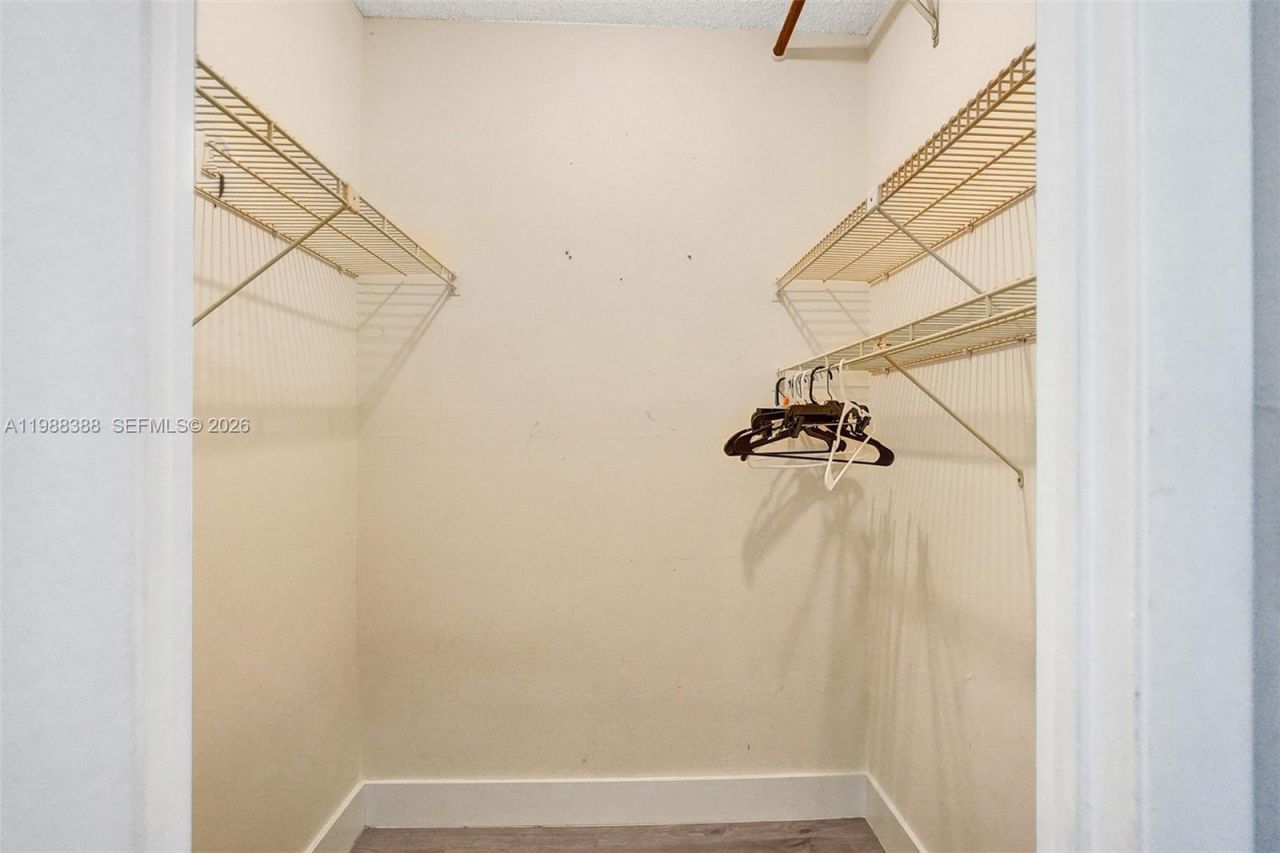 400 N Riverside Dr , Unit 214, Pompano Beach, FL 33062 Photo