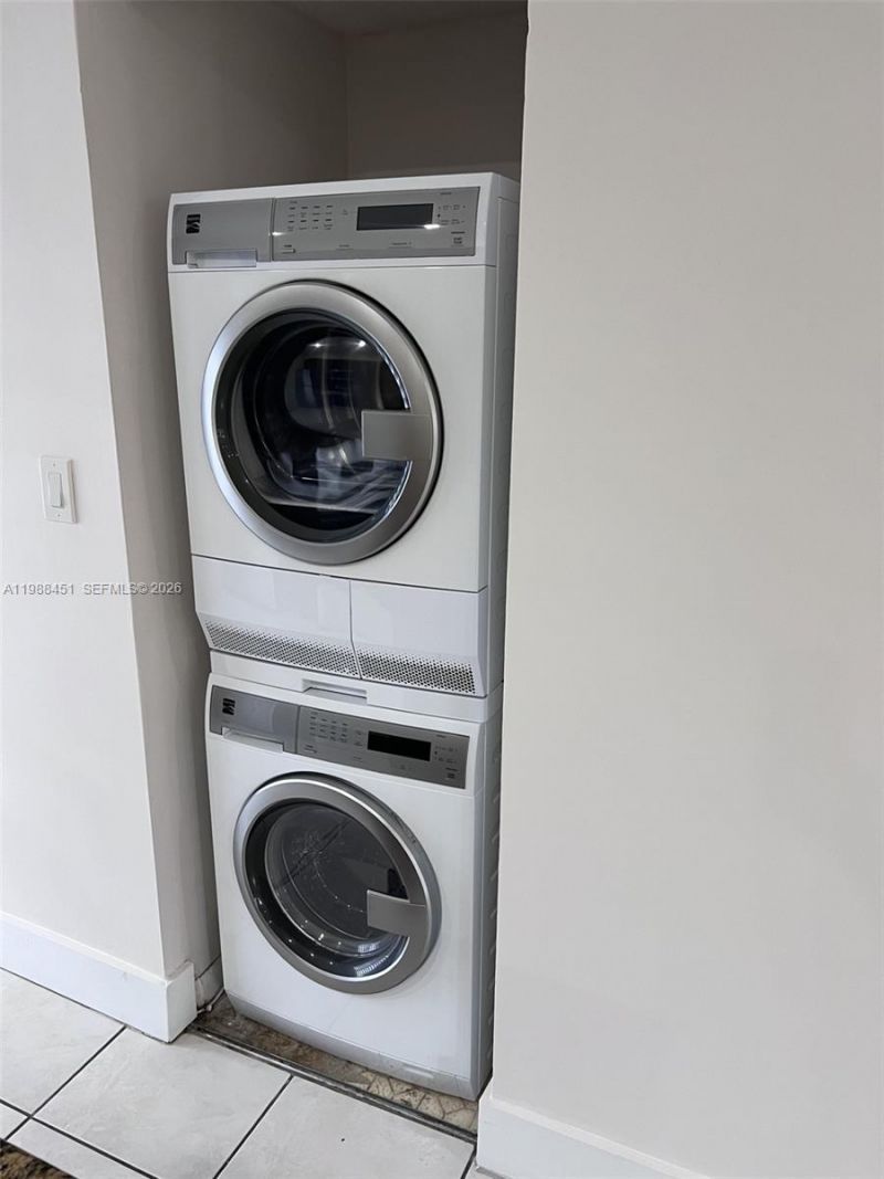 5480 W 21st Ct , Unit 404, Hialeah, FL 33016 Photo