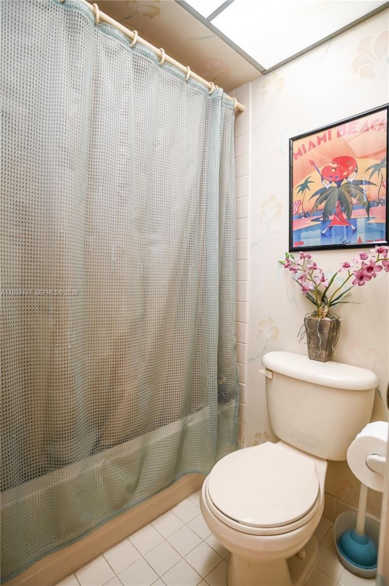 1490 Sheridan St, Unit 12A, Hollywood, FL 33020 Photo