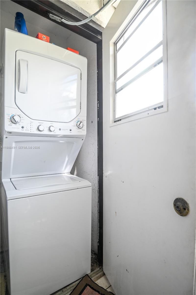 1490 Sheridan St, Unit 12A, Hollywood, FL 33020 Photo