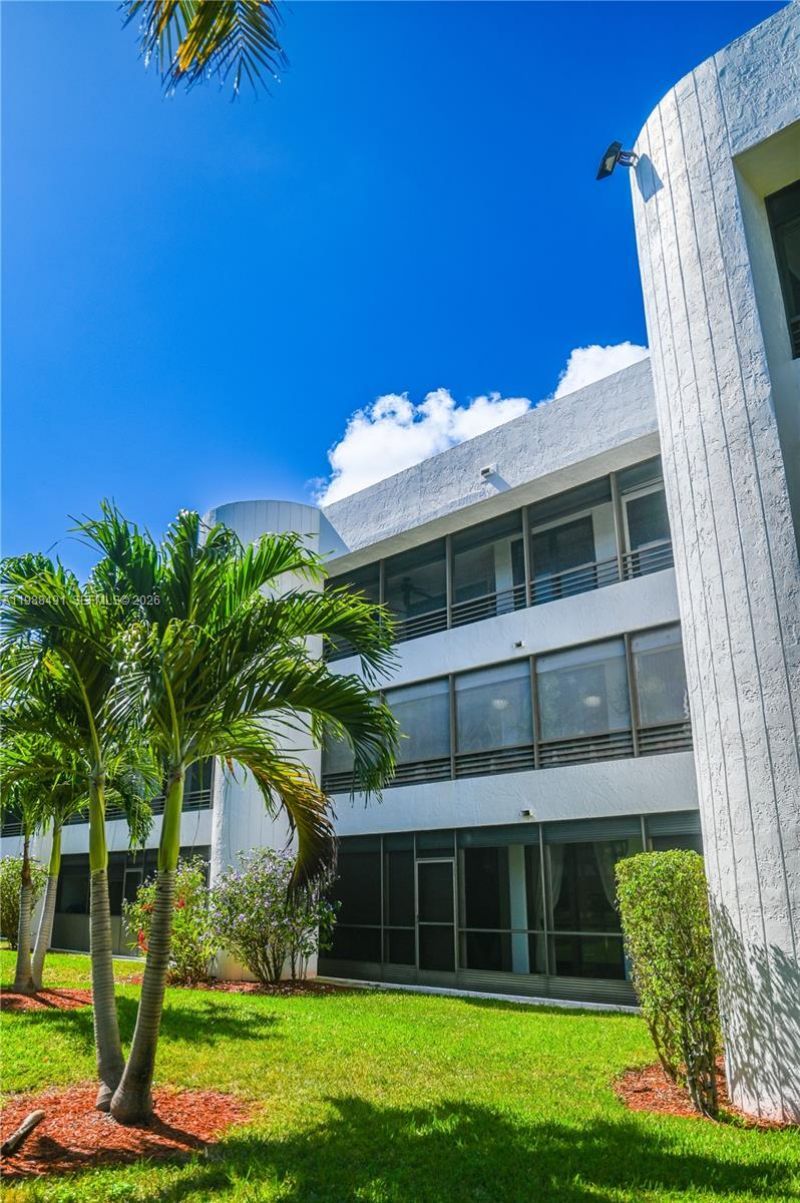 1490 Sheridan St, Unit 12A, Hollywood, FL 33020 Photo