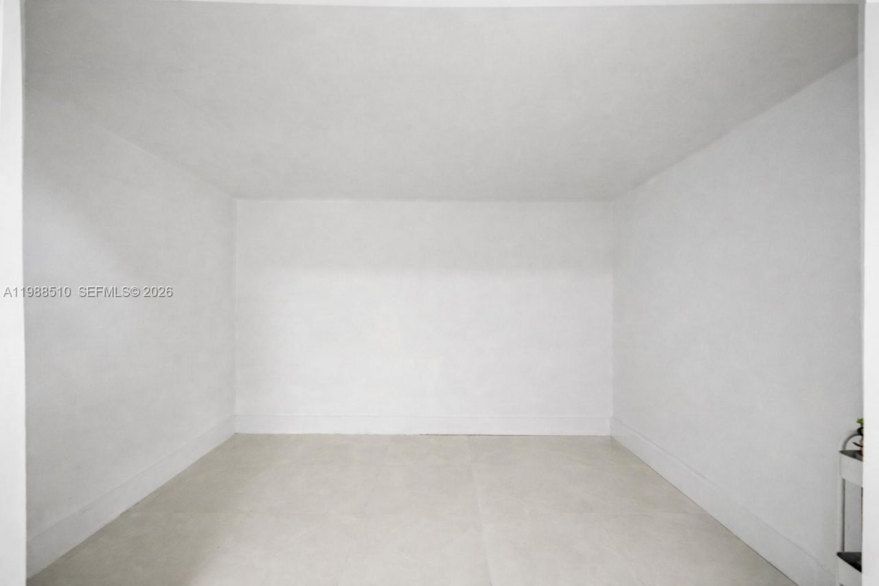 1803 SW 43rd Way , Fort Lauderdale, FL 33317 Photo