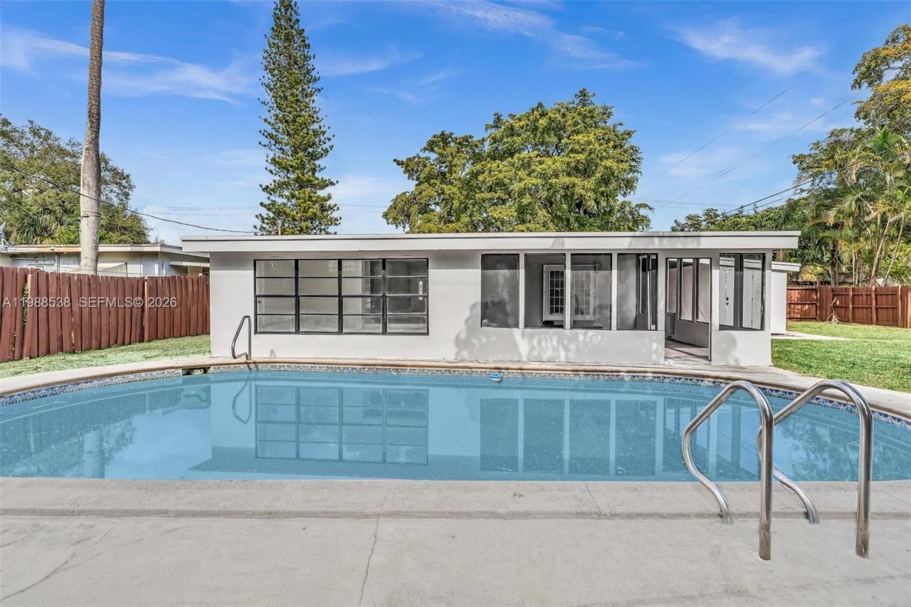 1600 SW 9th St , Fort Lauderdale, FL 33312 Photo