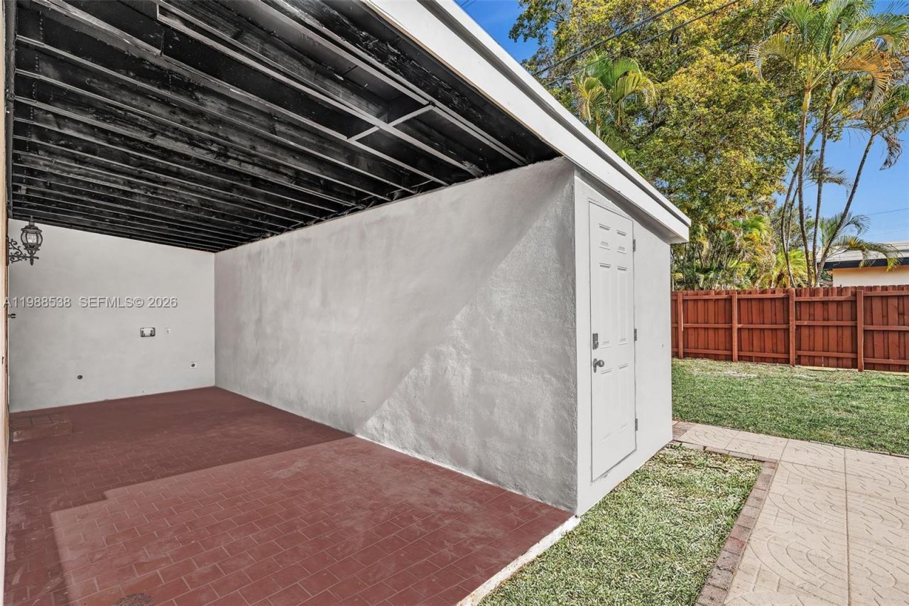 1600 SW 9th St , Fort Lauderdale, FL 33312 Photo