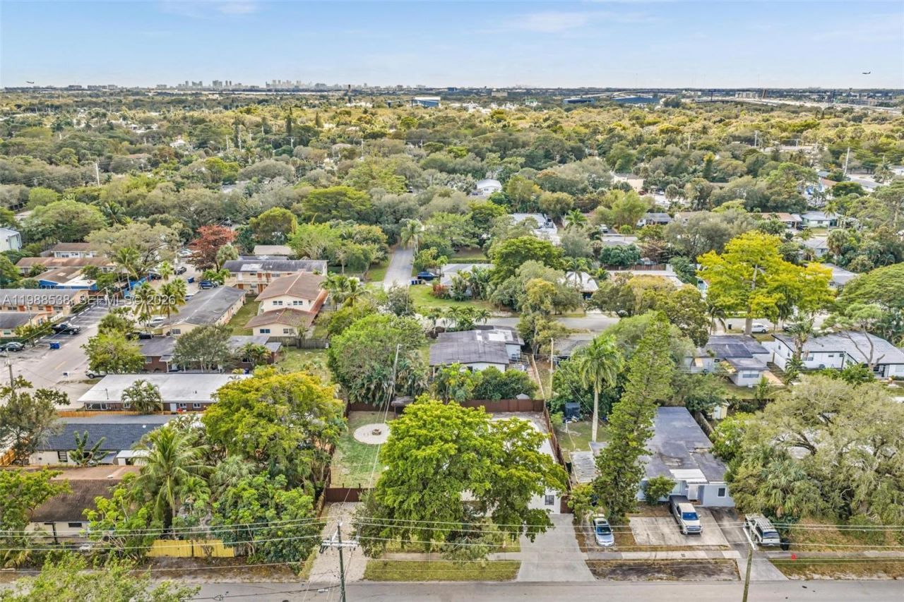 1600 SW 9th St , Fort Lauderdale, FL 33312 Photo