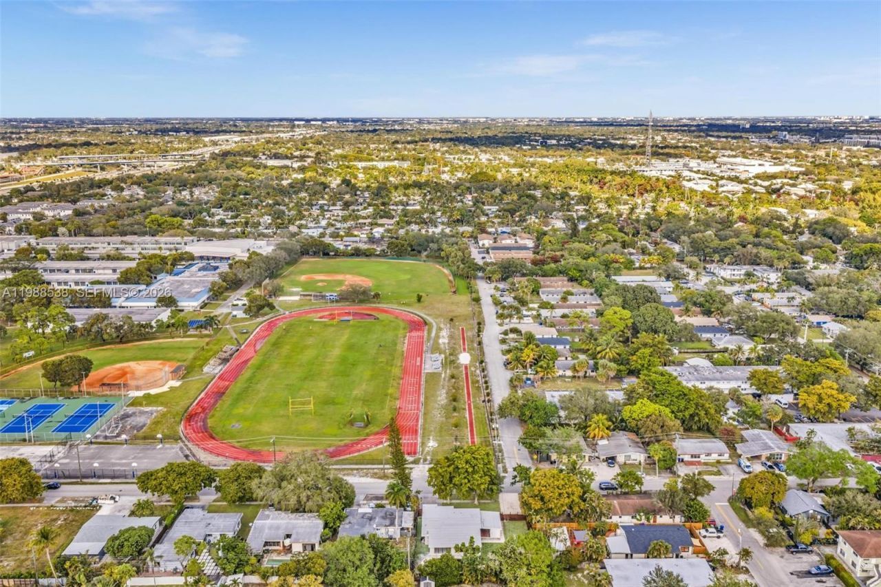 1600 SW 9th St , Fort Lauderdale, FL 33312 Photo