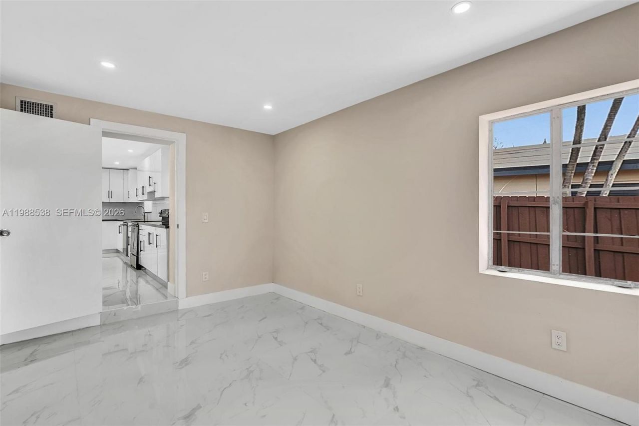 1600 SW 9th St , Fort Lauderdale, FL 33312 Photo