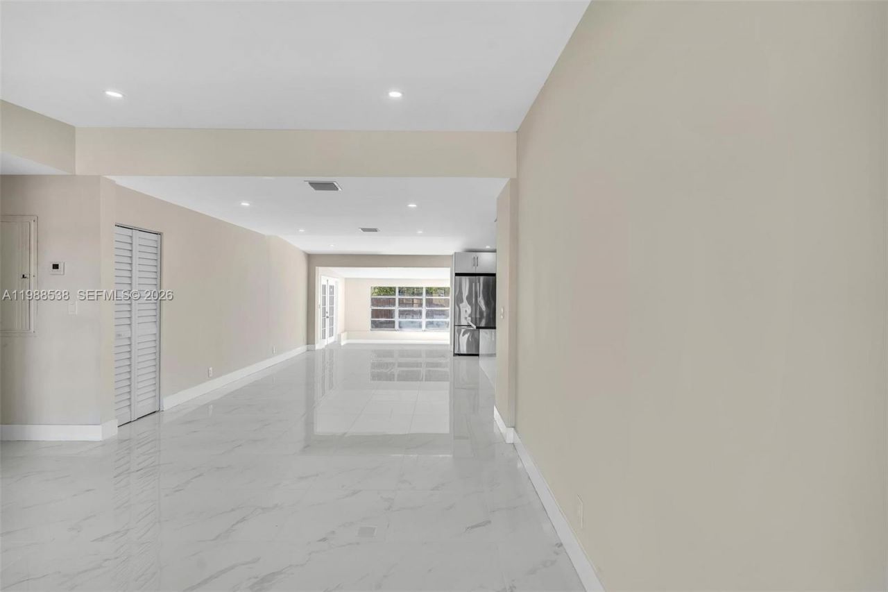 1600 SW 9th St , Fort Lauderdale, FL 33312 Photo