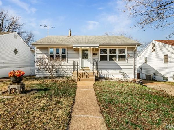 6437 Colletta Drive, St Louis, MO 63139