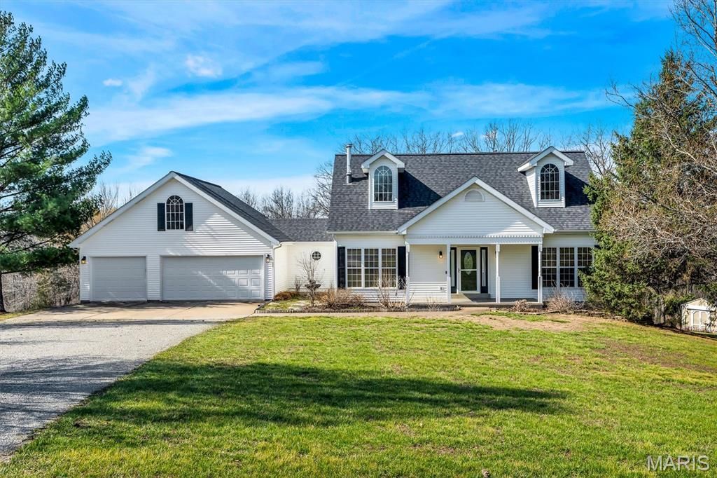 315 Pine Court , Troy, MO 63379 Main Photo