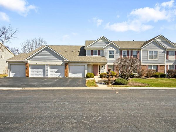 13809 S Bristlecone Drive, Unit A, Plainfield, IL 60544