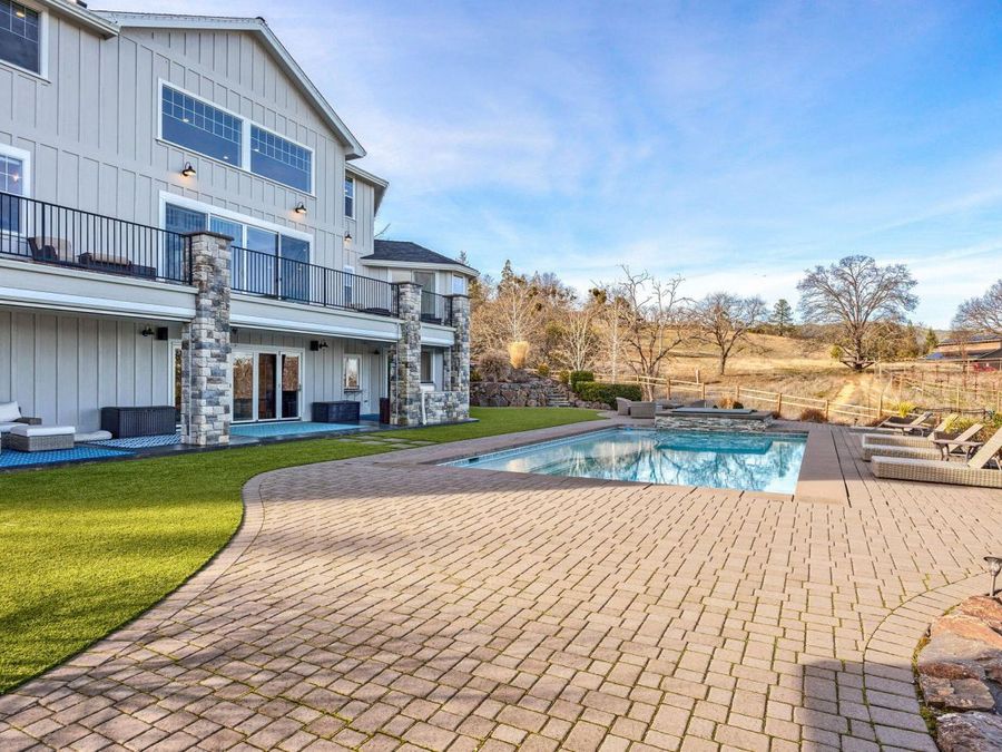 Property Image 109