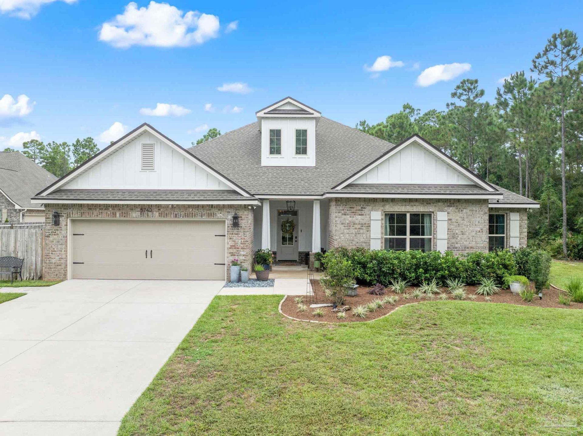 5740 Magnolia Trce, Gulf Breeze, FL 32563 Main Photo