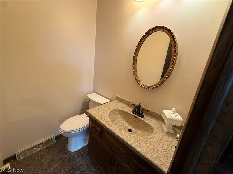 1728 State Route 39 NE, New Philadelphia, OH 44663 Photo 26