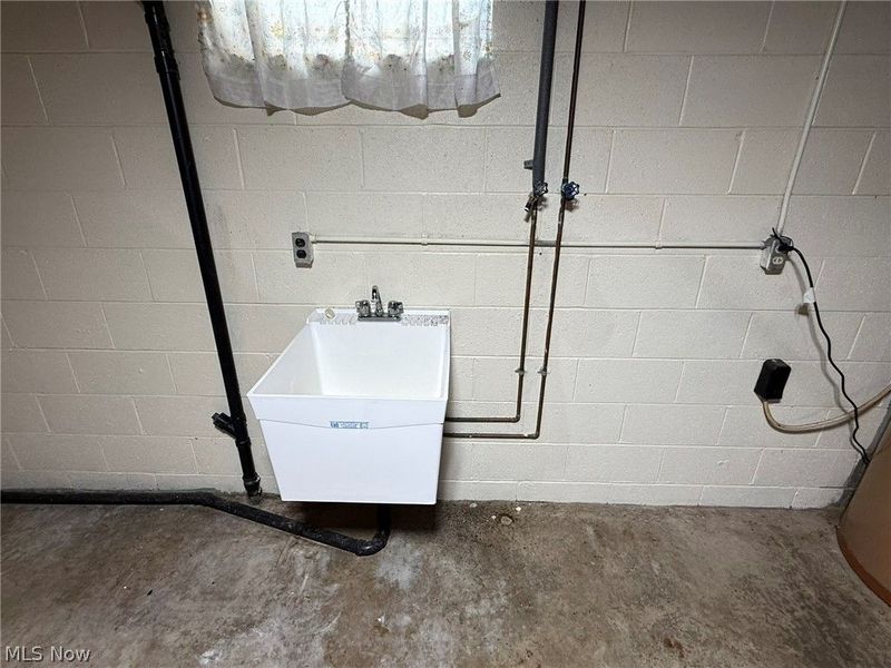 1728 State Route 39 NE, New Philadelphia, OH 44663 Photo 33