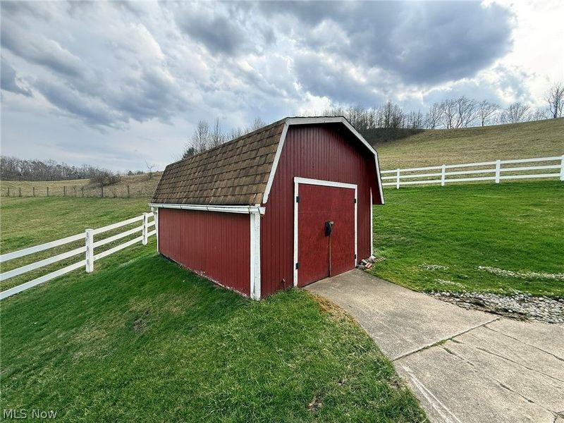 1728 State Route 39 NE, New Philadelphia, OH 44663 Photo 35