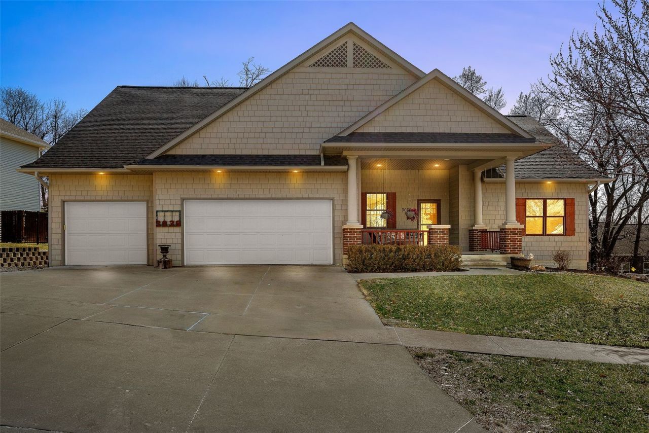 3036 Old Orchard Road Ne, Cedar Rapids, IA 52402 Main Photo