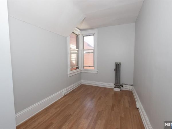 297 W Broadway 2, PATERSON, NJ 07522