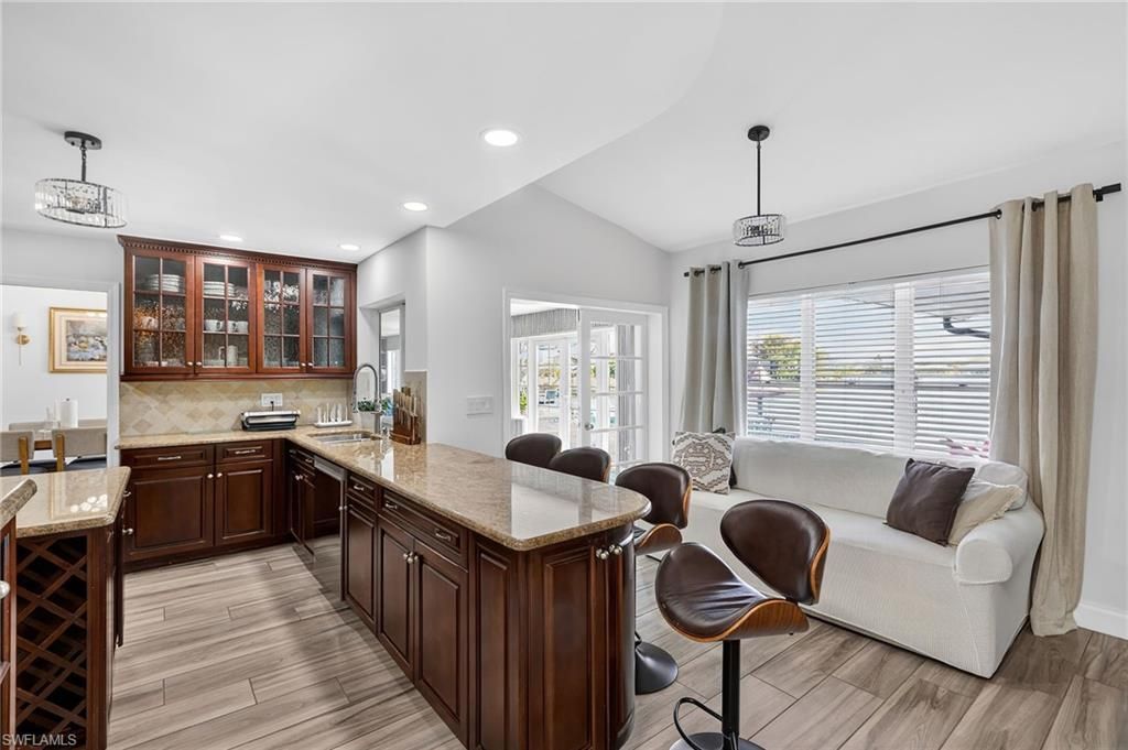 29 SE 10th Ave, Cape Coral, FL 33990 Photo