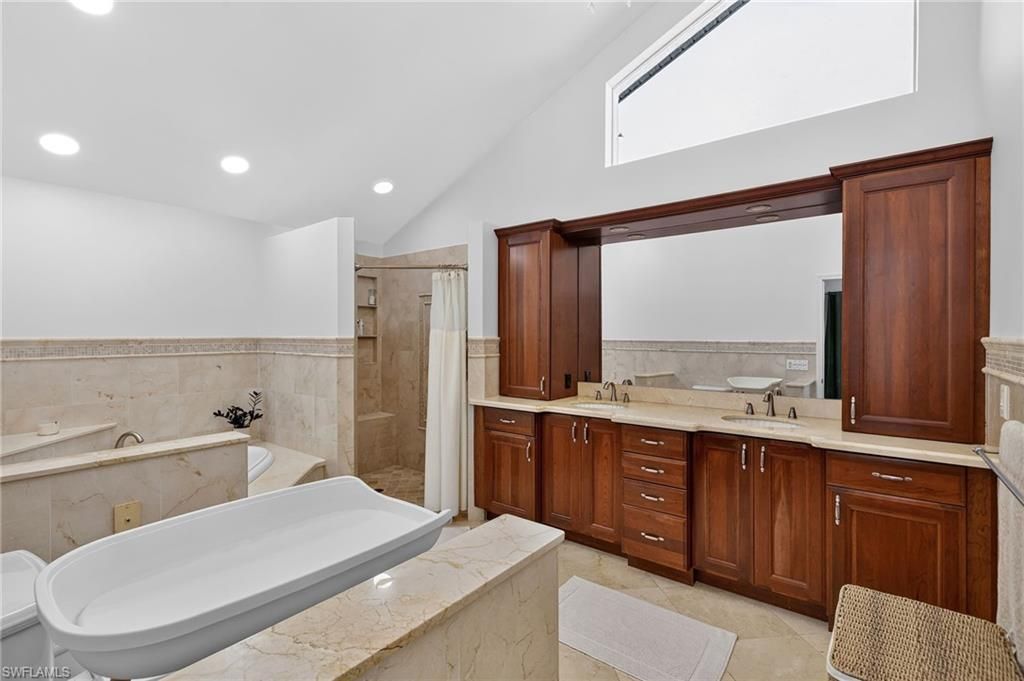 29 SE 10th Ave, Cape Coral, FL 33990 Photo